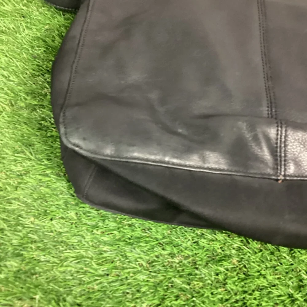 Vintage Fossil Classic Black Leather Briefcase Messanger Bag